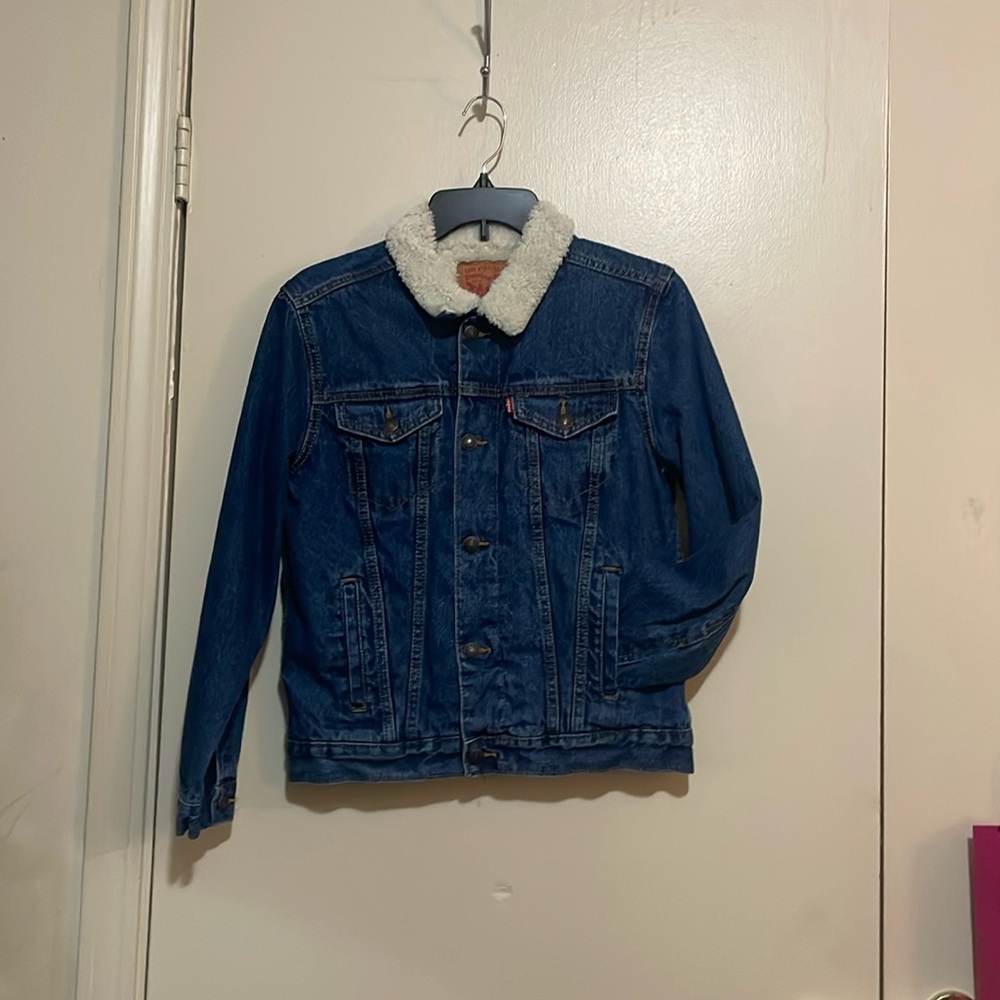 Boys Levi’s denim jacket